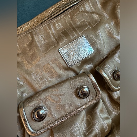 Coach Poppy Storypatch Hobo Swing Bag - Picture 3 of 9